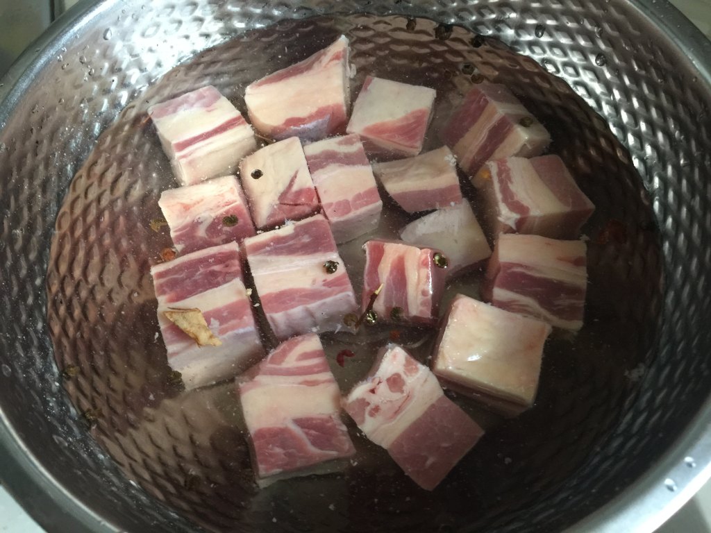 罐焖牛肉步骤1