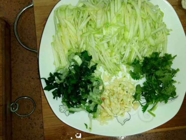 茄汁西胡芦鸡肉饼步骤3