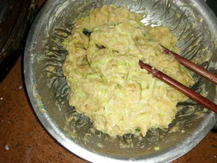 茄汁西胡芦鸡肉饼步骤6