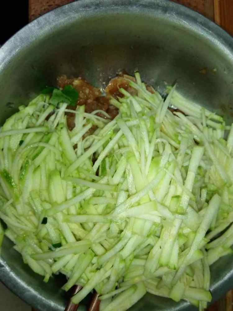 茄汁西胡芦鸡肉饼步骤4