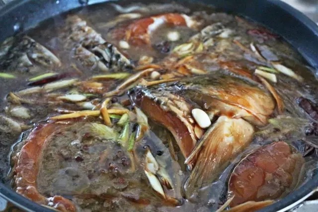 清炖水库鱼步骤6