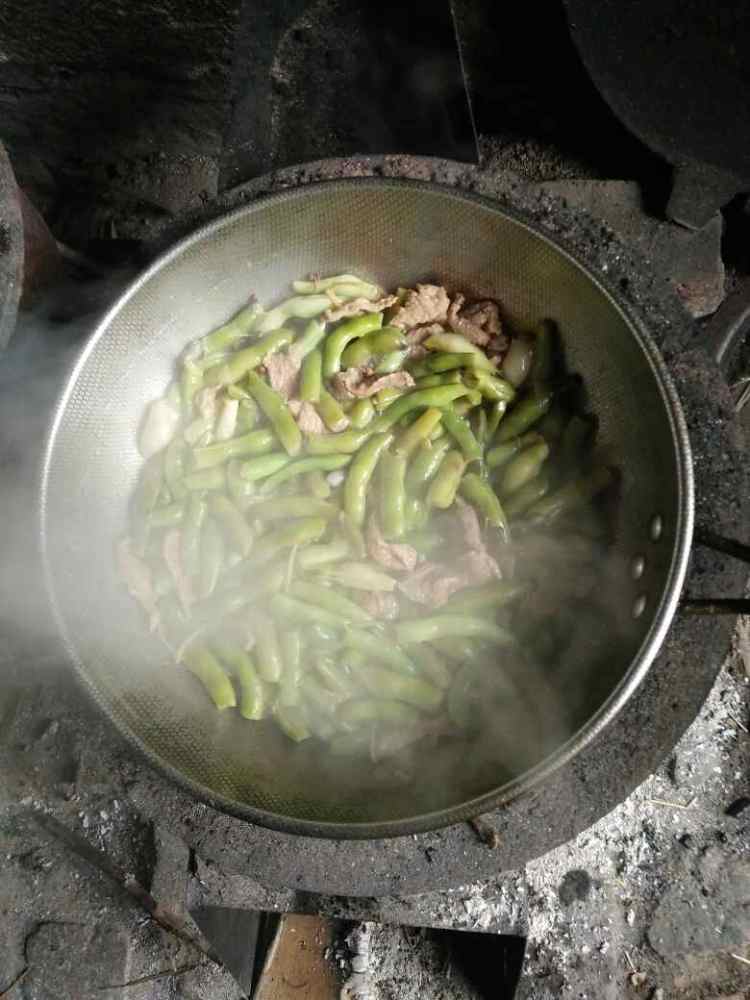 猪肉炖扁豆步骤8
