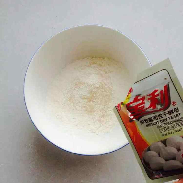 肉馅水煎包步骤1