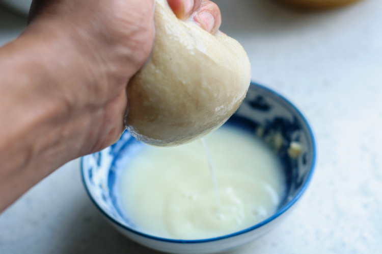 豆渣玉米饼子步骤2