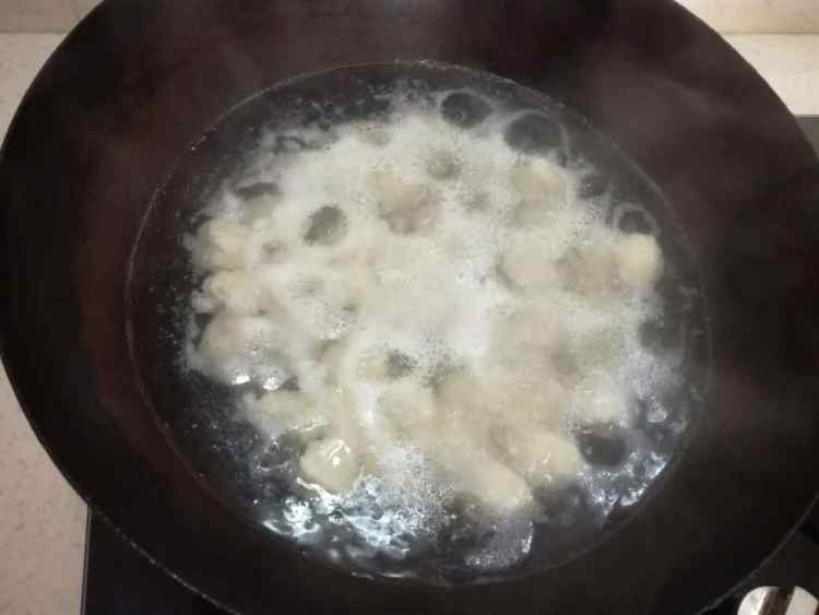 鸡脯丸子步骤5