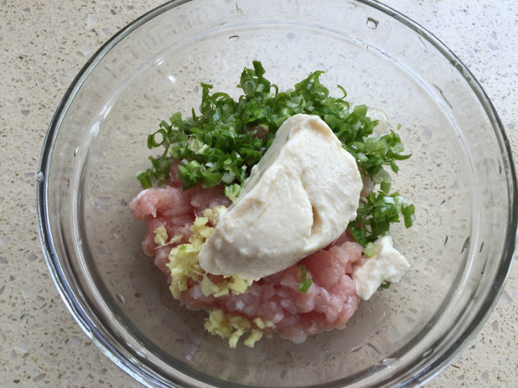 翡翠白菜豆腐肉末水饺步骤6