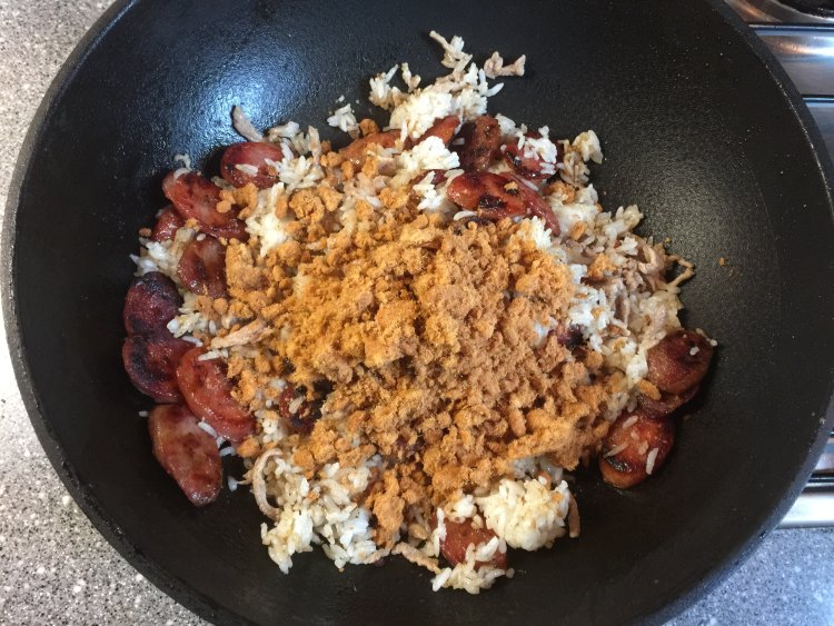青椒香肠炒饭步骤6