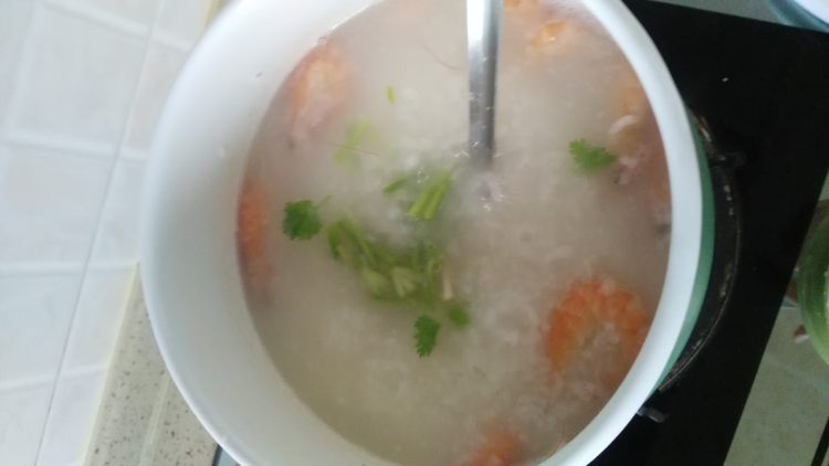 瑶柱虾粥步骤7