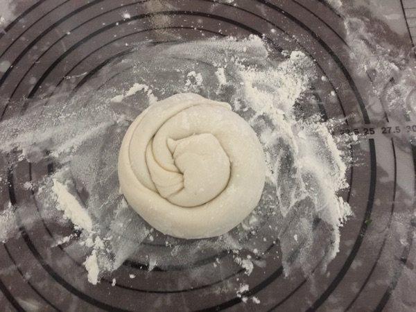 鸡油葱香手撕饼步骤12