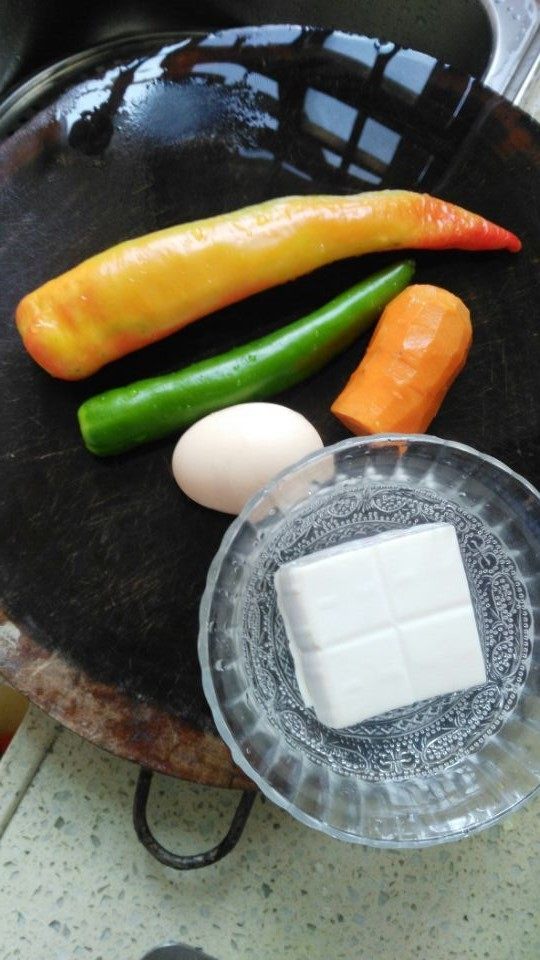 金银炒饭步骤1