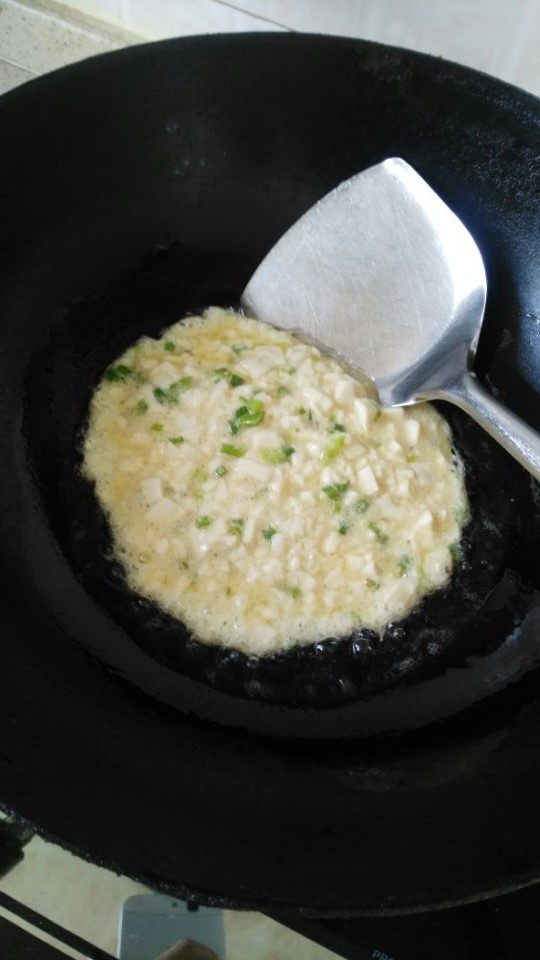 金银炒饭步骤4