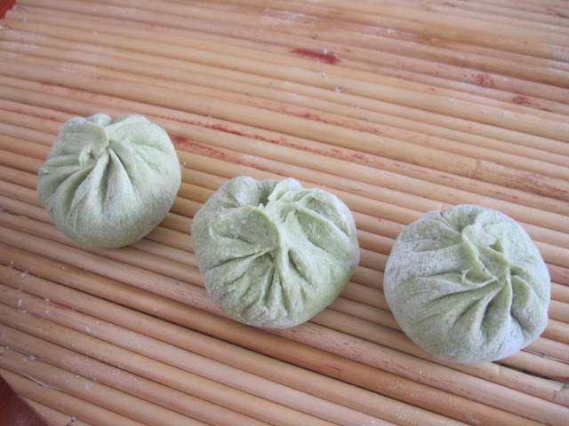 干蘑猪肉菠菜包子步骤12