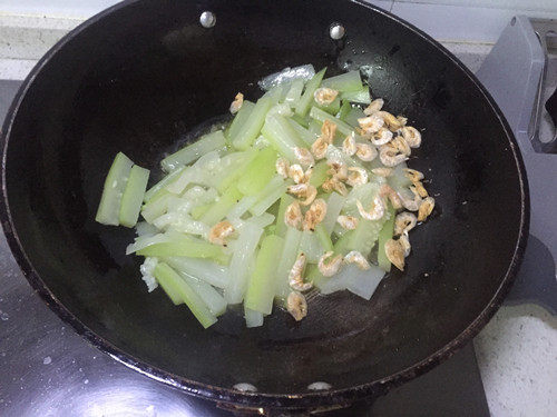 虾干夜开花步骤7