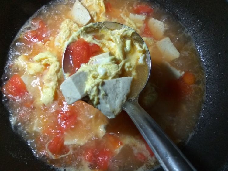 番茄鸡蛋豆腐汤步骤9