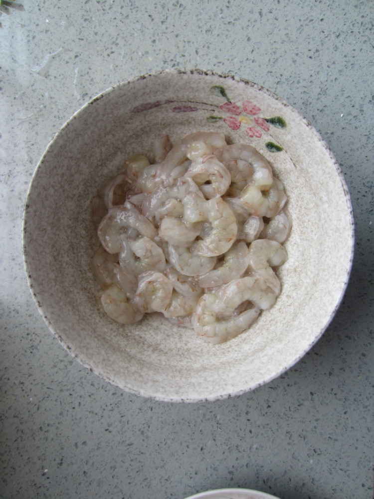 蒜苔滑虾仁步骤3