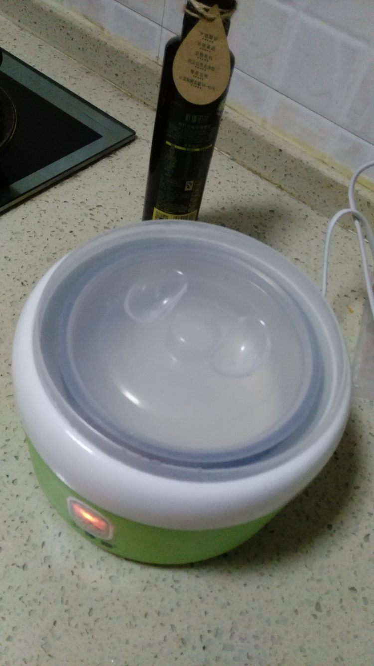 蓝莓枸杞酸奶步骤5