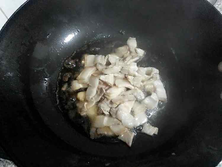 包菜土豆炒肉片步骤6