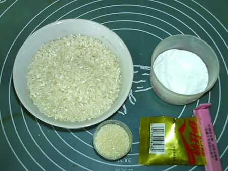 大米碗糕步骤1