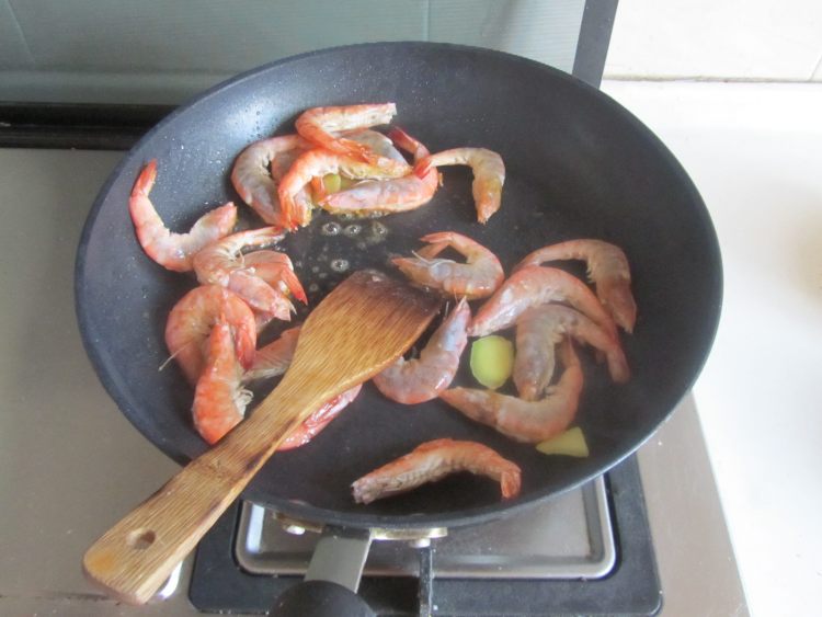 甜辣鲜虾豆腐步骤3