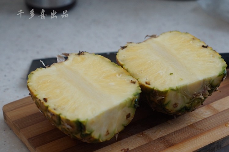 菠萝什锦炒饭步骤2