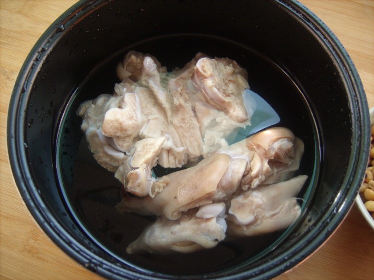猪手黄豆汤步骤3