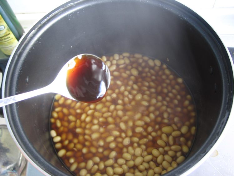 蚝油黄豆步骤6