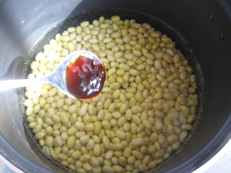 蚝油黄豆步骤4