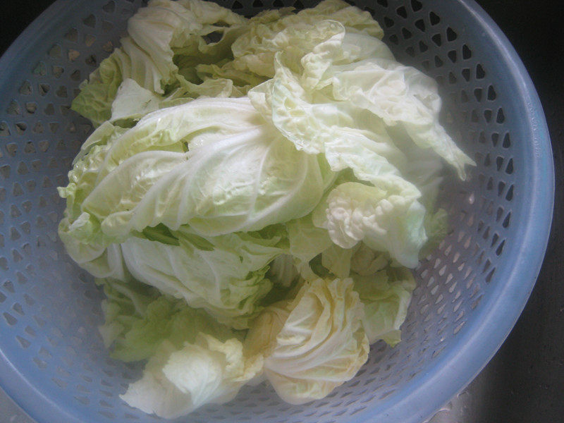白菜虾仁步骤2