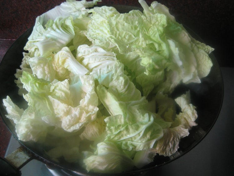 白菜虾仁步骤9