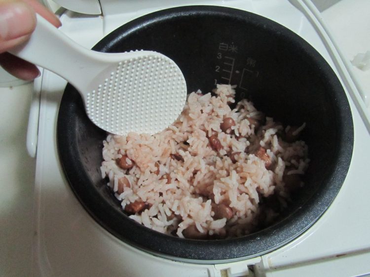 彩椒鸡丁红豆饭步骤3