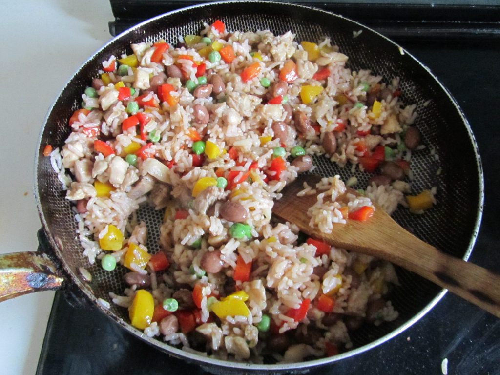 彩椒鸡丁红豆饭步骤11