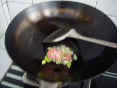 肉炒黄瓜片步骤4