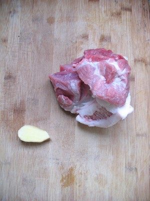 荠菜鲜肉馄饨步骤2