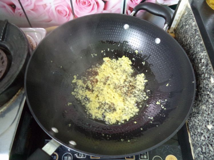 月子姜炒饭步骤4