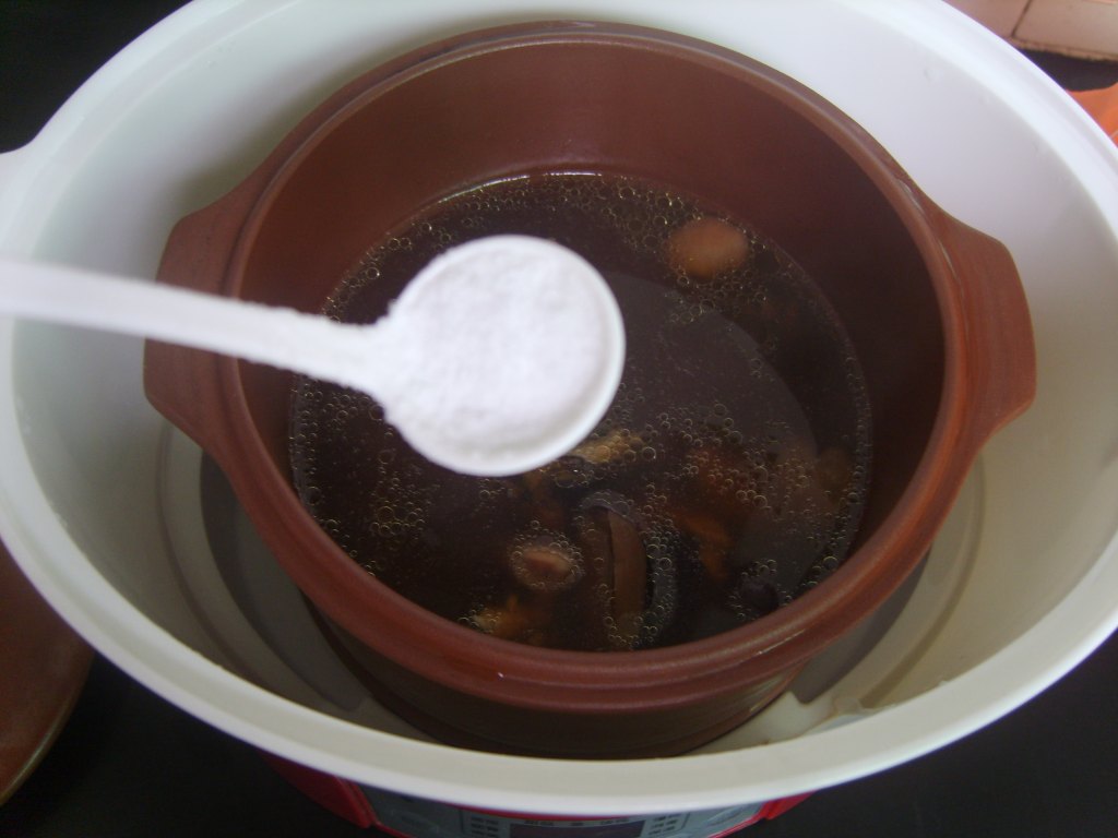 阿胶乌鸡汤步骤6