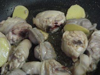 麻油鸡汤步骤8
