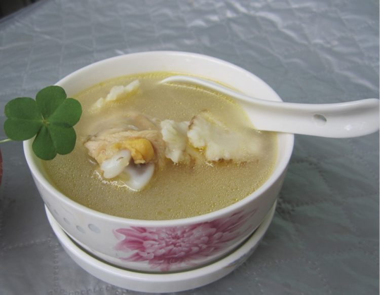 当归煲鸡步骤8