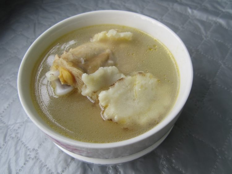 当归煲鸡步骤9