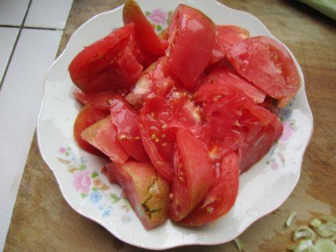 西红柿鸡蛋汤步骤1