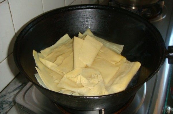 元葱炝干豆腐步骤2