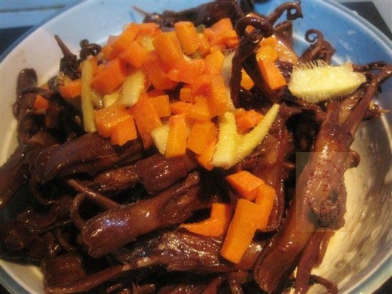 香辣蒸鸭舌步骤7