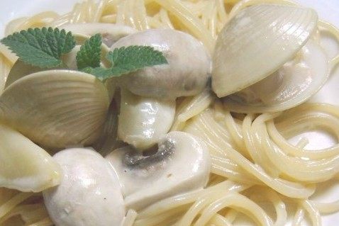 蒜茸奶油意大利面步骤4