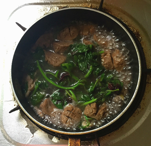 牛肉丸汤米粉步骤14