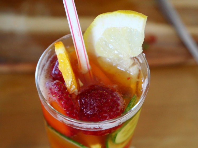 英式水果鸡尾酒 Pimm'步骤11