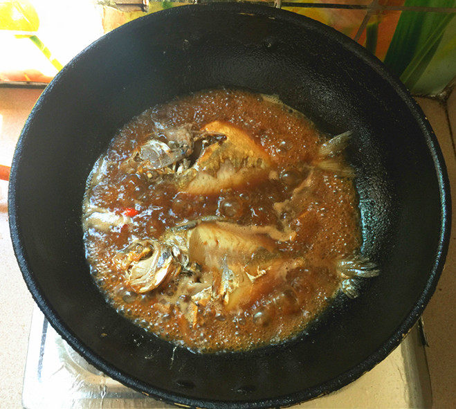 酱烧鲳鱼步骤9