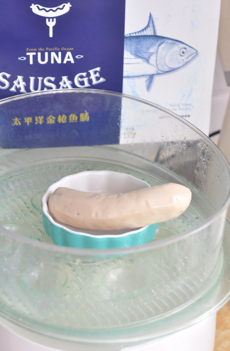 金枪鱼肠黄瓜寿司#盛步骤3