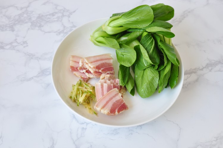 咸肉煲仔饭步骤2