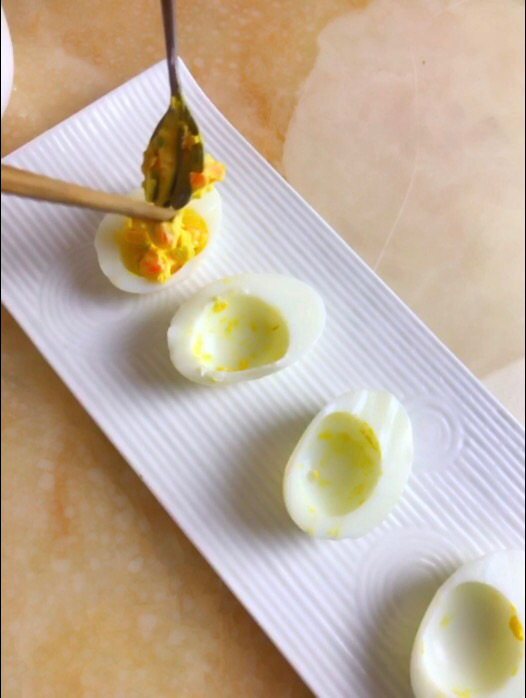 蔬菜鸡蛋沙拉步骤7