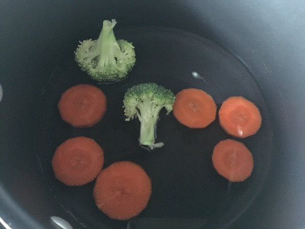 香煎芦笋鲜贝肉步骤2
