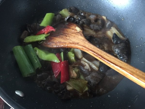葱烧小海参步骤7